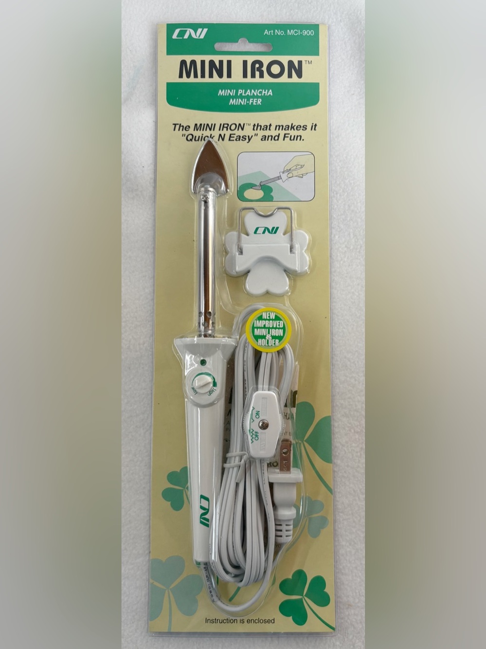 Clover Needlecraft Sewing Quilting Crafting Mini Iron NIP